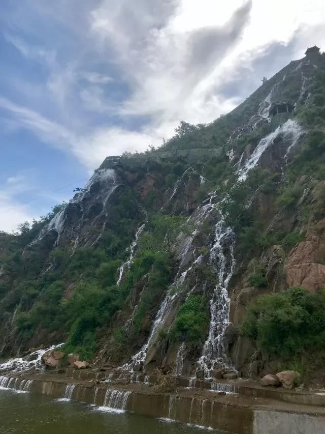 平山红崖古镇在哪里(平山红崖古镇)