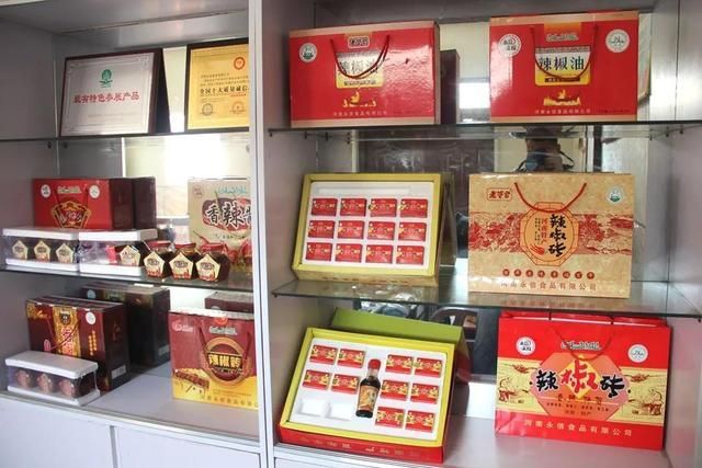 龙岗镇站在哪里(龙岗镇府在线)