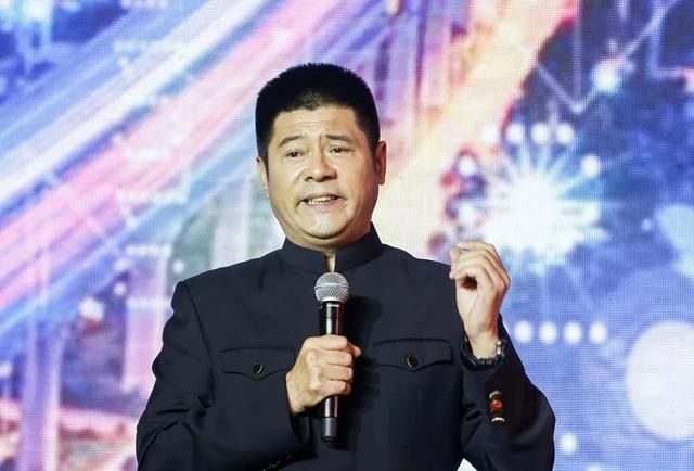 法拉在哪直播(啥直播和法拉秀一样)
