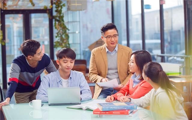 开一家家政公司需要多少钱(如何开一家家政公司需要多少钱)