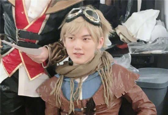xq玛雅在哪直播(xq战队xq丶浅笑资料)