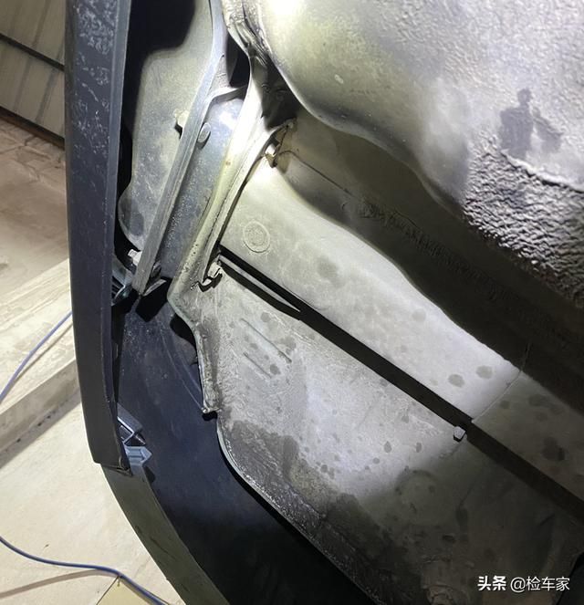 名图水箱在哪个位置(现代名图加水位置) 名图水箱在哪个位置(现代名图加水位置)