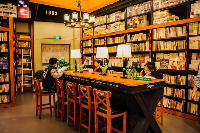 郑州最大的书店在哪(郑州师大网红书店)