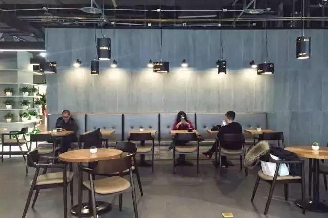 郑州最大的书店在哪(郑州师大网红书店)