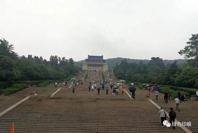 高铁6d座位在哪里(高铁的座位号标在哪里)
