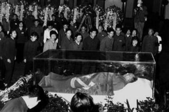 关于毛泽东遗体在哪的信息