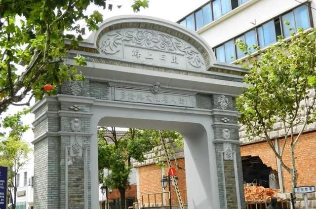 重庆轻轨10号线全线站点(重庆轻轨10号线全线站点线路图)