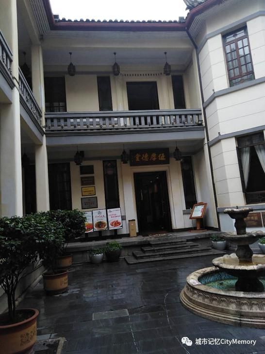坡子街在哪里(坡子街在哪里下地铁)