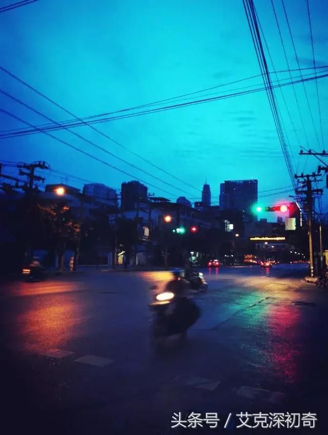 曼谷铁道市场在哪的简单介绍