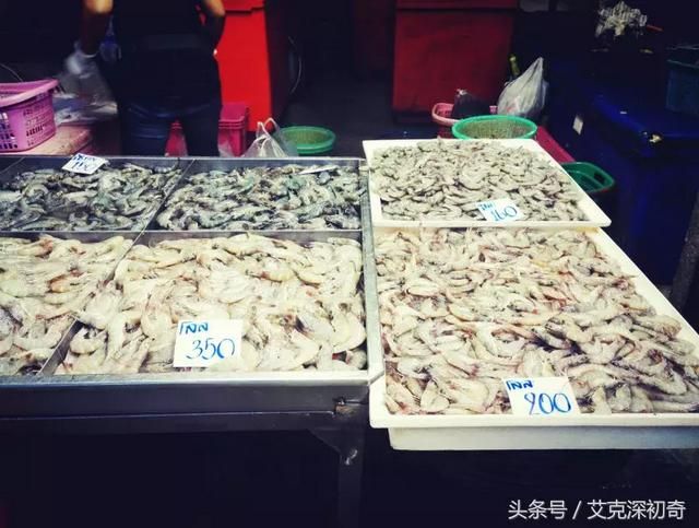 曼谷铁道市场在哪的简单介绍