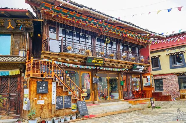 云南香格里拉在哪儿(云南香格里拉在哪里)