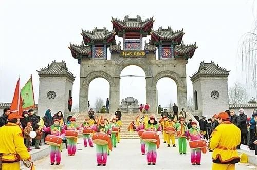 关于商丘万人村在哪里的信息