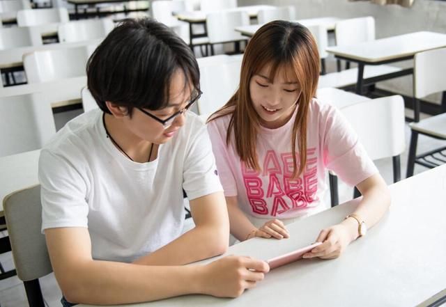 小学开学时间是几月几日2021(小学开学时间是几月几日2021上海)