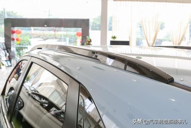哈弗h2钥匙孔在哪里(哈弗h2钥匙怎么换电池视频)