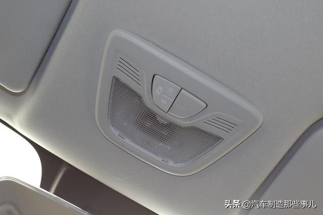 哈弗h2钥匙孔在哪里(哈弗h2钥匙怎么换电池视频)