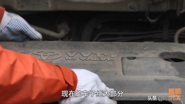 小车火花塞在哪个位置(火花塞在汽车哪个位置)