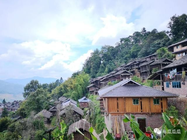 芭莎苗寨在哪(芭莎苗寨历史严格)