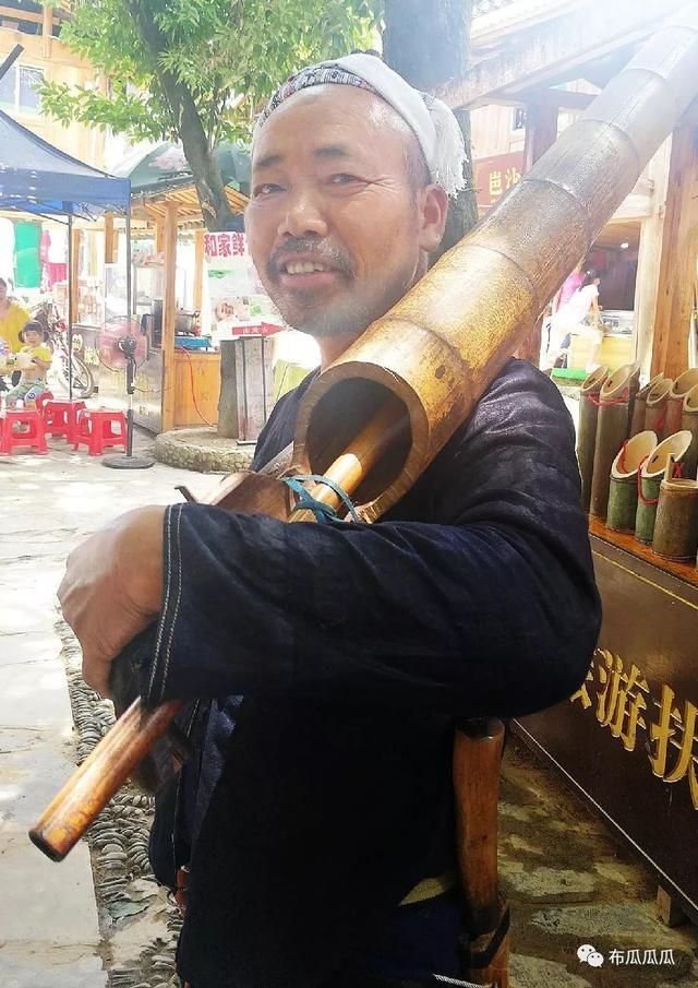 芭莎苗寨在哪(芭莎苗寨历史严格)