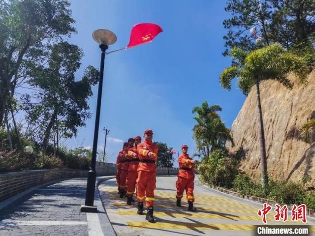 天柱山在哪(天柱山在哪里哪个省)