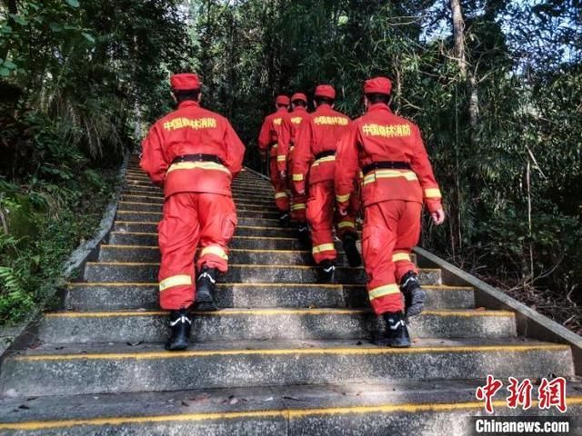 天柱山在哪(天柱山在哪里哪个省)