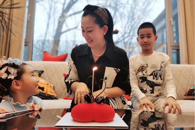 朱婷婷在哪个软件唱歌(学唱歌软件app哪个好)