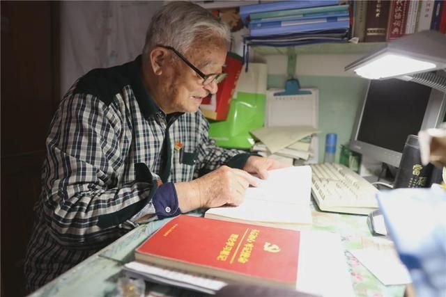 应元在哪里(影院在线观看播放18岁)