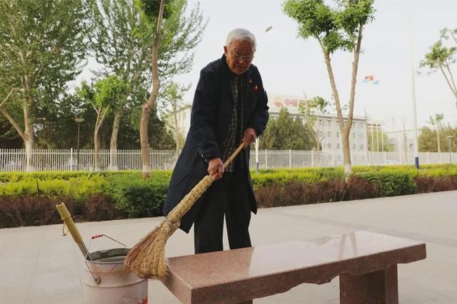 应元在哪里(影院在线观看播放18岁)