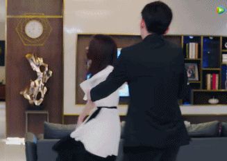 包含爱情万万岁吻戏在哪集的词条