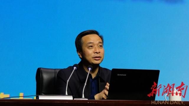 康震在哪交课的简单介绍