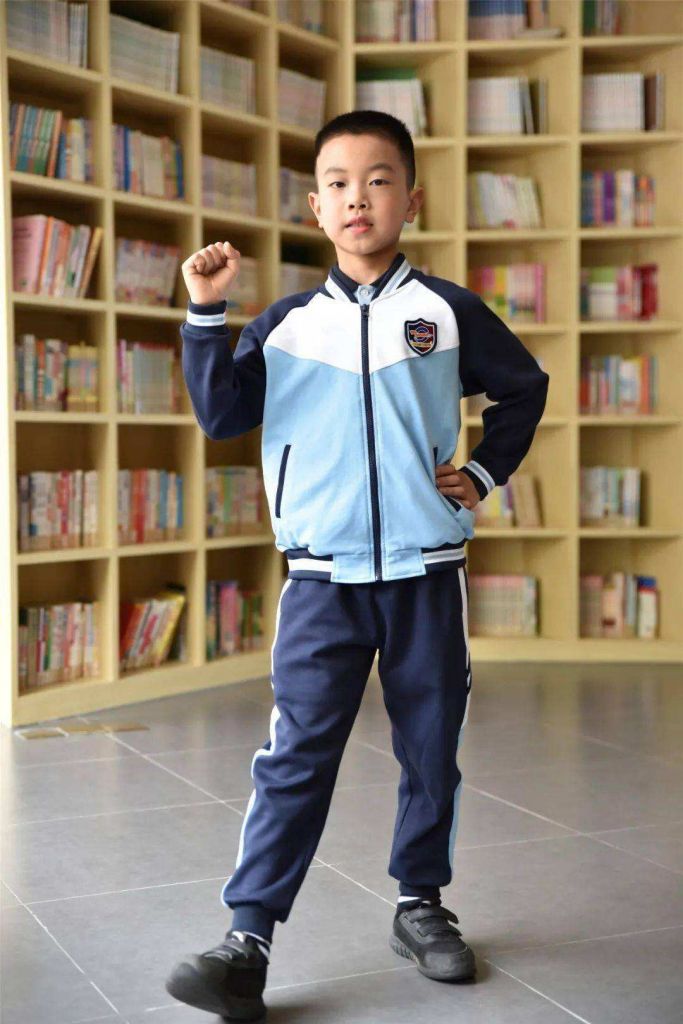 宁波校服在哪里买(深圳校服在哪里买)