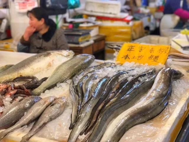温岭海鲜大排档在哪里(温岭石塘镇海鲜大排档)