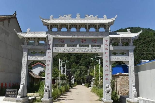 胸膛在哪(胸膛在哪个位置图解)