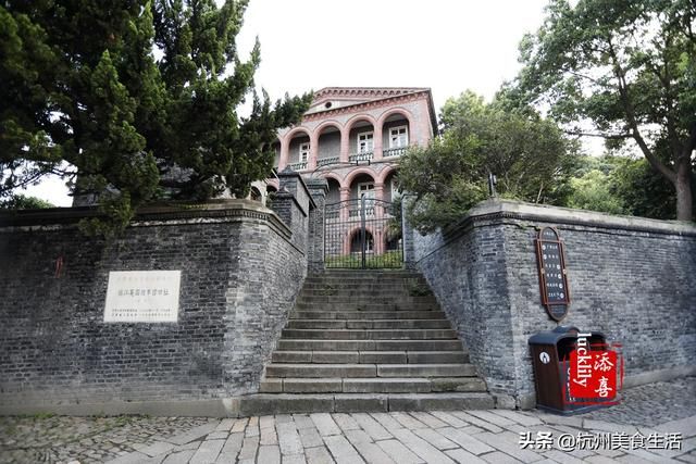 镇江市中心在哪个区(镇江市新区属于哪个区)