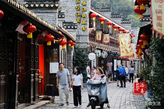 镇江市中心在哪个区(镇江市新区属于哪个区)