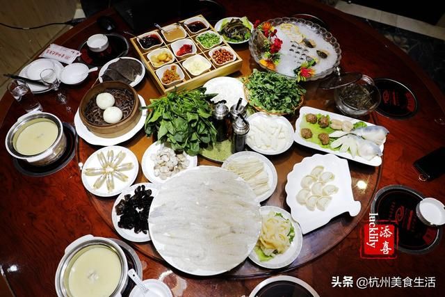 镇江市中心在哪个区(镇江市新区属于哪个区)