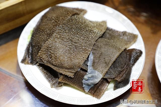 镇江市中心在哪个区(镇江市新区属于哪个区)