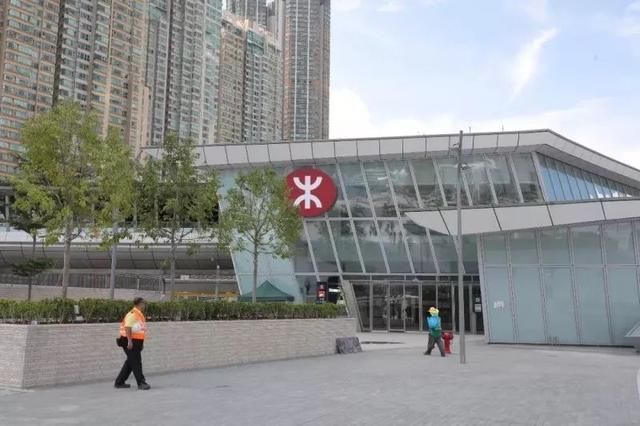 天星小轮在哪里买票(香港的天星小轮在哪里坐)