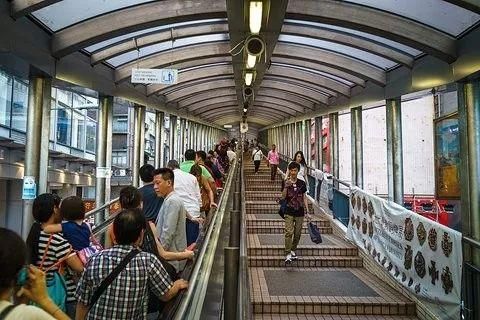 天星小轮在哪里买票(香港的天星小轮在哪里坐)
