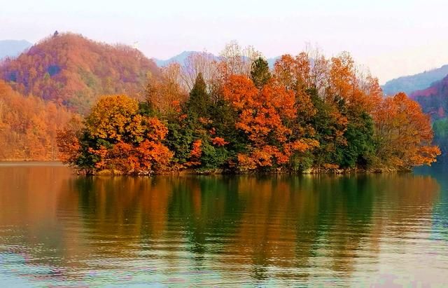 白龙湖在哪里(白龙池在哪里)