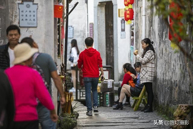 黄山在哪个县(黄山在哪个省哪个市哪个县)