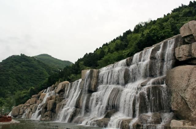 太白山在哪个省哪个市(太白山在哪个省哪个市哪个县)