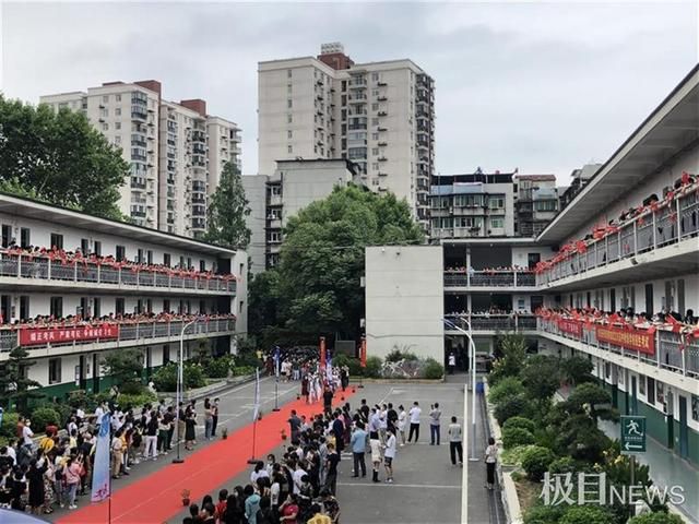 毕业典礼有什么活动(毕业典礼有关诗句)