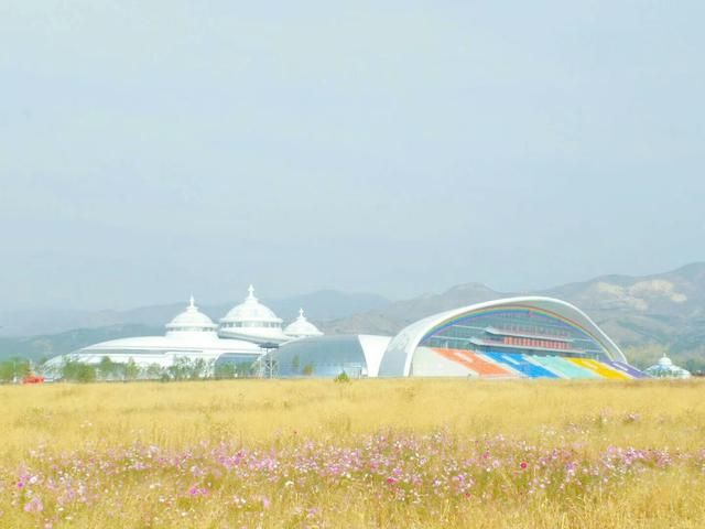 内蒙古大庆主会场在哪里(内蒙古70大庆主会场叫什么名字)