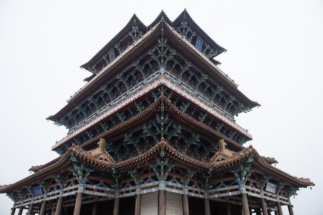 登鹳雀楼在哪里(登鹳雀楼在哪里写的)