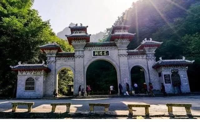 六安彩虹瀑布在哪(六安彩虹瀑布在哪里)