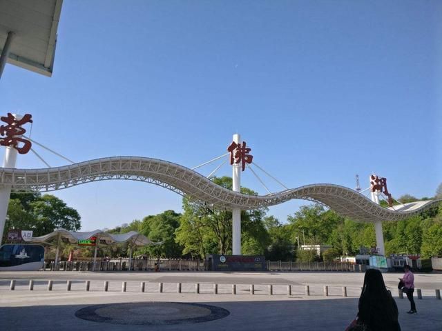 万拂湖在哪里的简单介绍