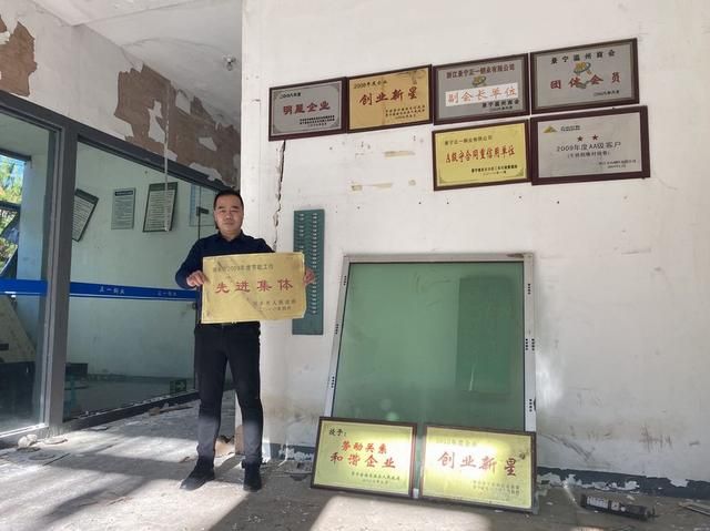 下关工商局电话号码(郑州市工商局电话号码)