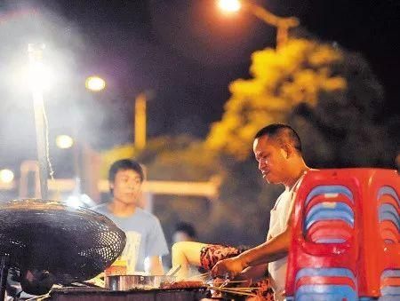 宵夜在哪(简单宵夜小吃做法大全)