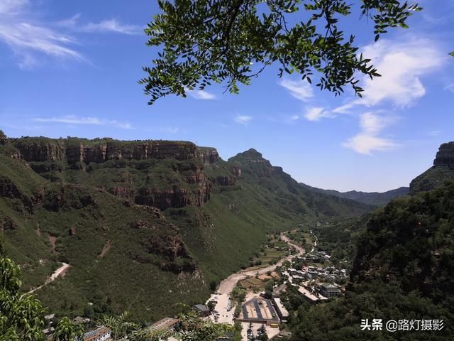 卧虎藏龙在哪里拍摄的(卧虎藏龙黄山拍摄地在哪里)