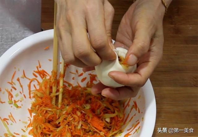 扁调点在哪(电脑显示屏幕变宽变扁)